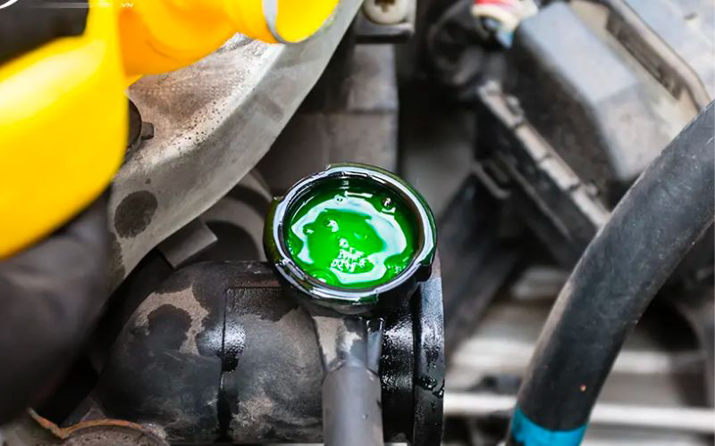 nước làm mát ô tô